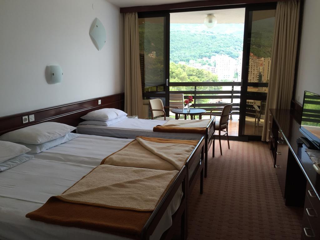 Hotel And Health Center Igalo Herceg Novi Bilik gambar