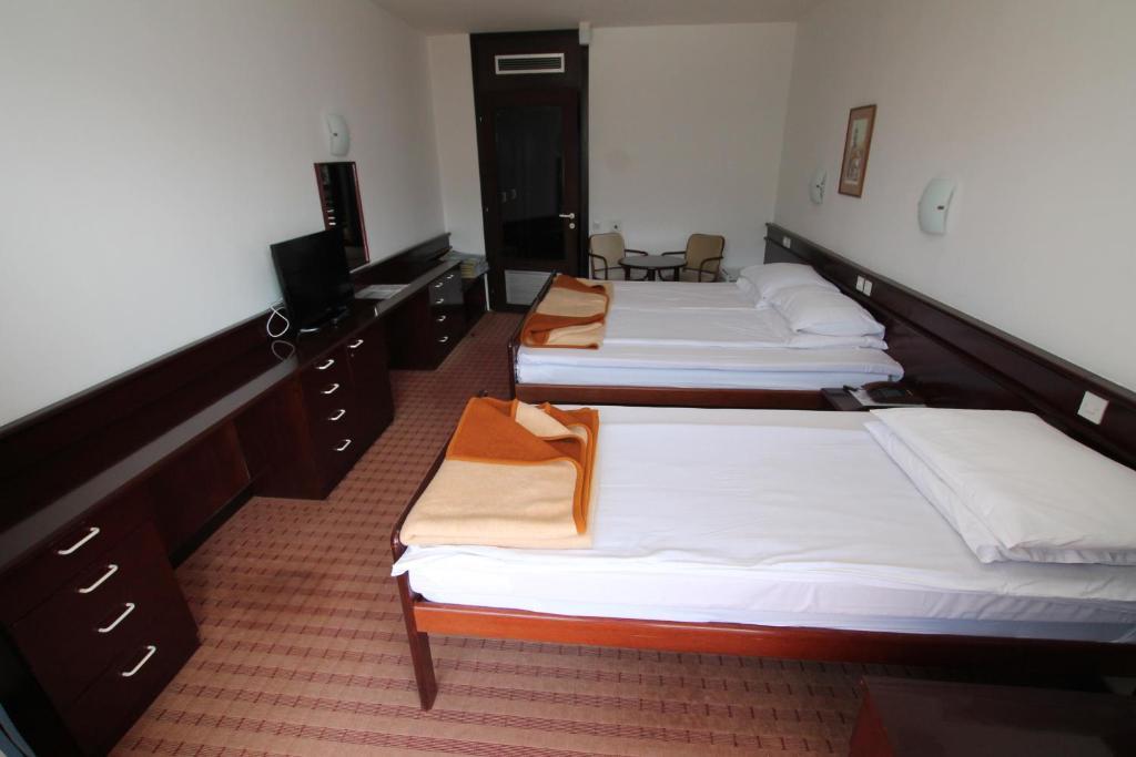 Hotel And Health Center Igalo Herceg Novi Bilik gambar